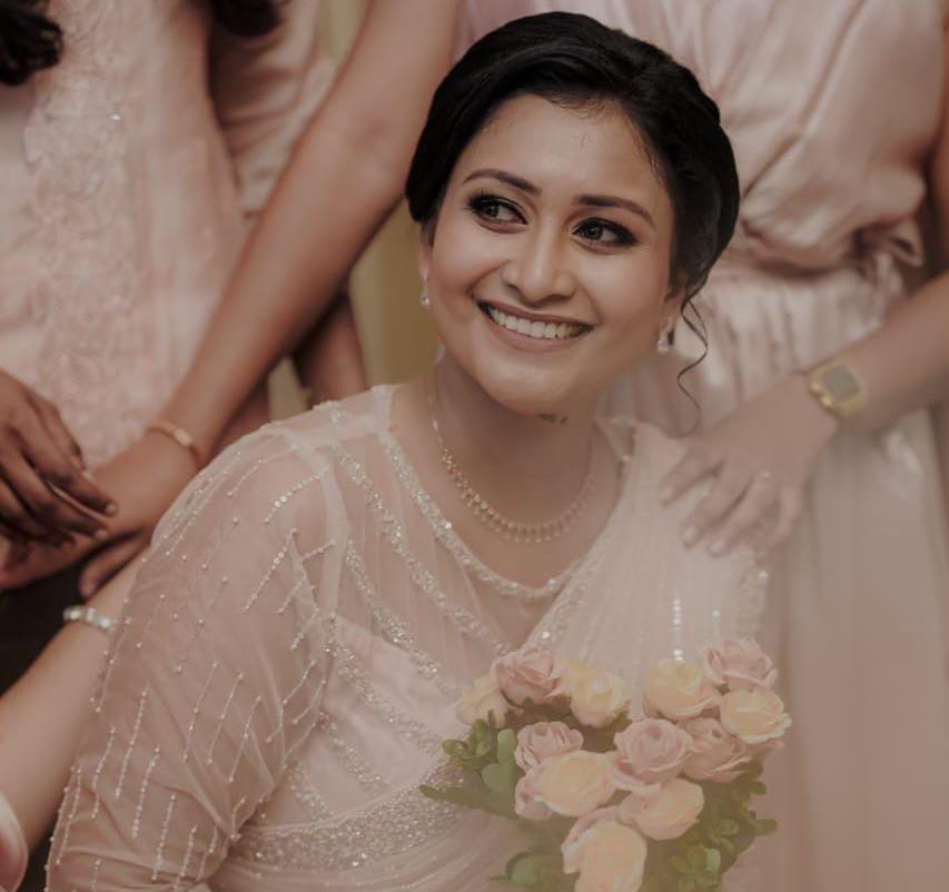 ANASWARA BEAUTY PARLOUR AND MAKEUP STUDIO POOKKAYIL